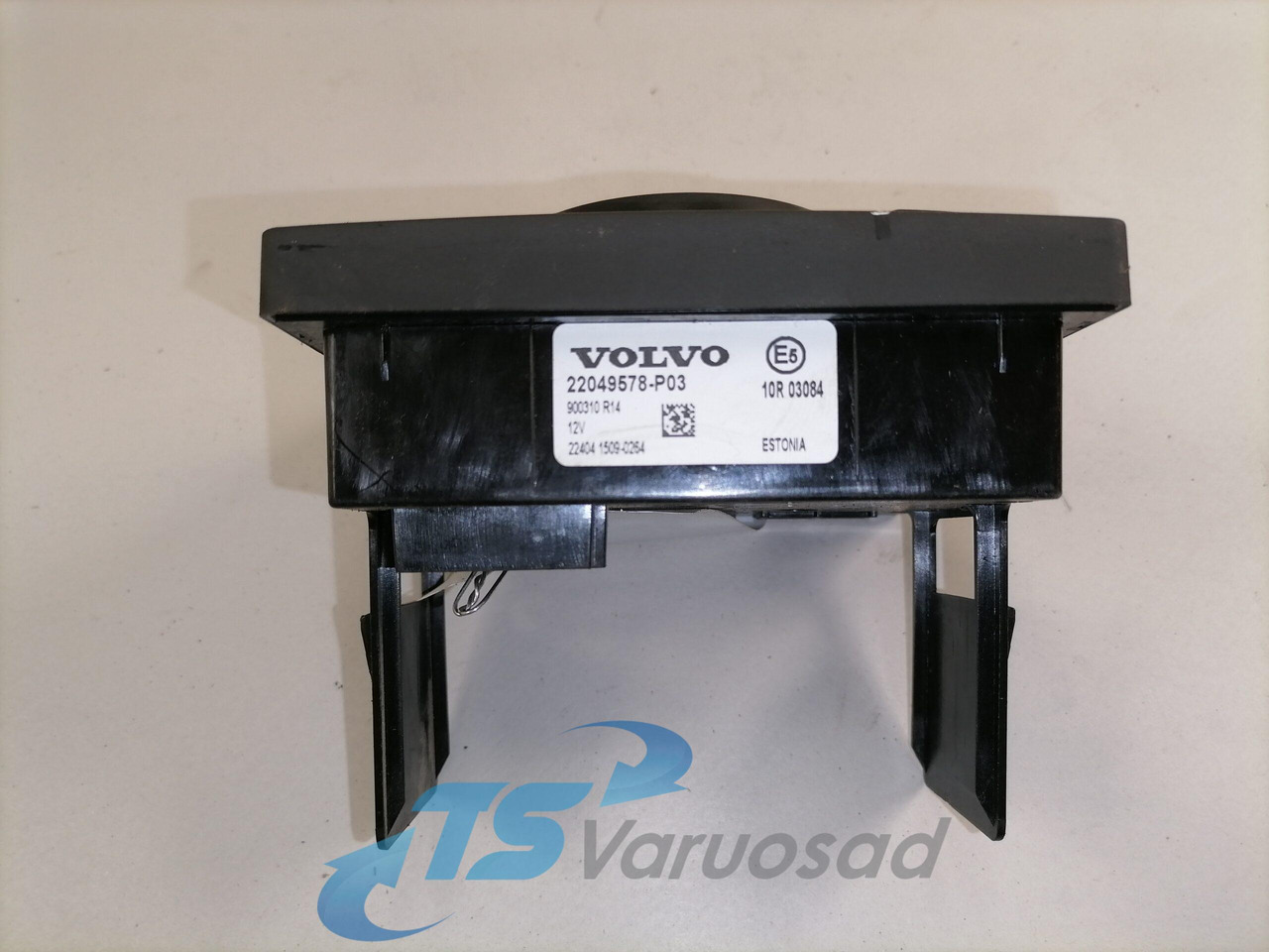 Volvo Lüliti, salongi valgustus 22049578 - Kabina za Kamion: slika 4 Volvo Lüliti, salongi valgustus 22049578 - Kabina za Kamion: slika 4