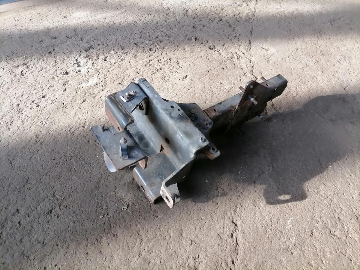 Volvo Mudguard bracket 21994443 - Univerzalni deo za Kamion: slika 4 Volvo Mudguard bracket 21994443 - Univerzalni deo za Kamion: slika 4