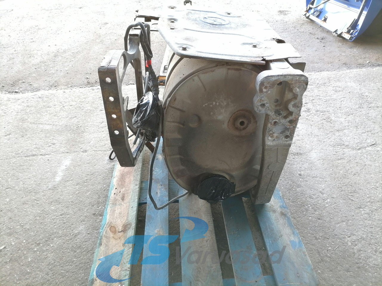 Volvo Muffler 20894953 - Prigušivač za Kamion: slika 5 Volvo Muffler 20894953 - Prigušivač za Kamion: slika 5