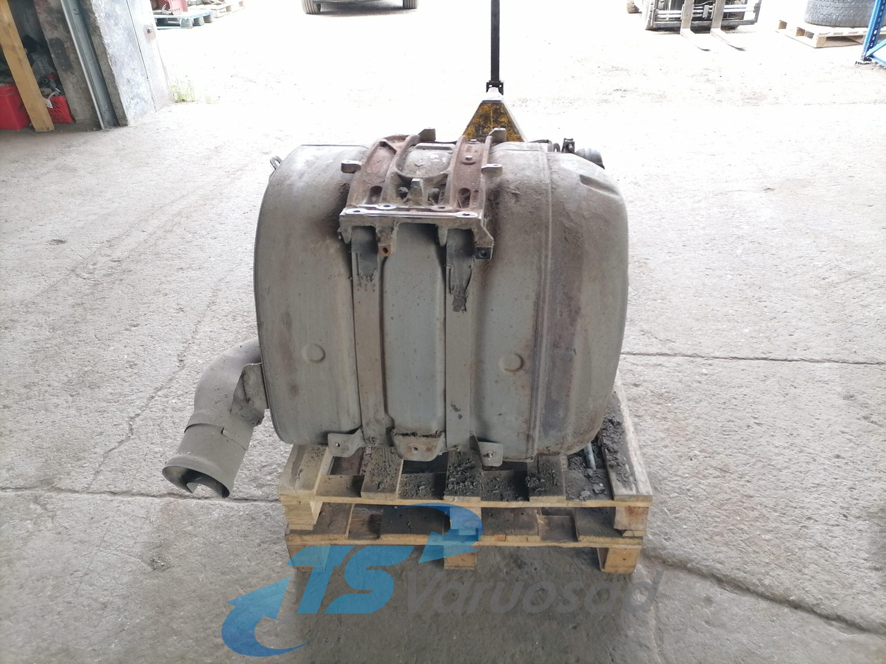 Volvo Muffler 21364822 - Prigušivač za Kamion: slika 1 Volvo Muffler 21364822 - Prigušivač za Kamion: slika 1