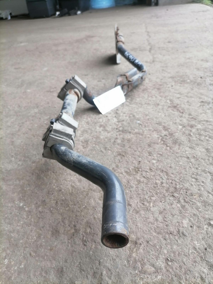 Volvo Õhufiltri korpuse kandur 3979509 - Sistem za usis vazduha za Kamion: slika 2 Volvo Õhufiltri korpuse kandur 3979509 - Sistem za usis vazduha za Kamion: slika 2