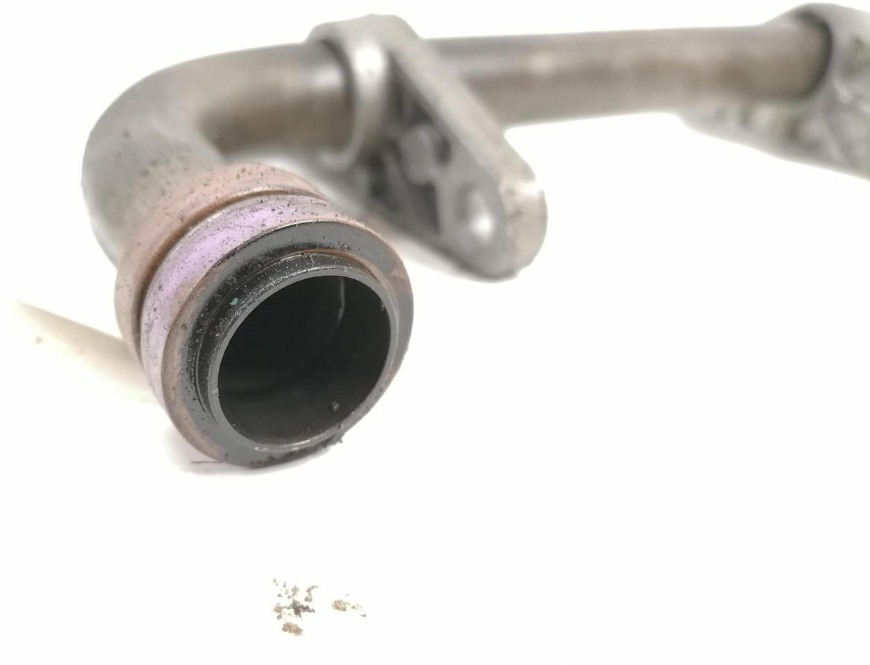 Volvo Oil pump pipe 20498189 - Pumpa za ulje za Kamion: slika 2 Volvo Oil pump pipe 20498189 - Pumpa za ulje za Kamion: slika 2