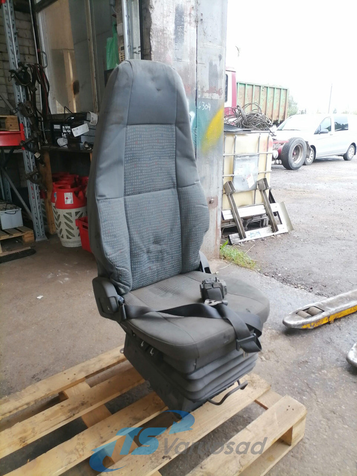 Volvo Passenger seat - Sedište za Kamion: slika 1 Volvo Passenger seat - Sedište za Kamion: slika 1