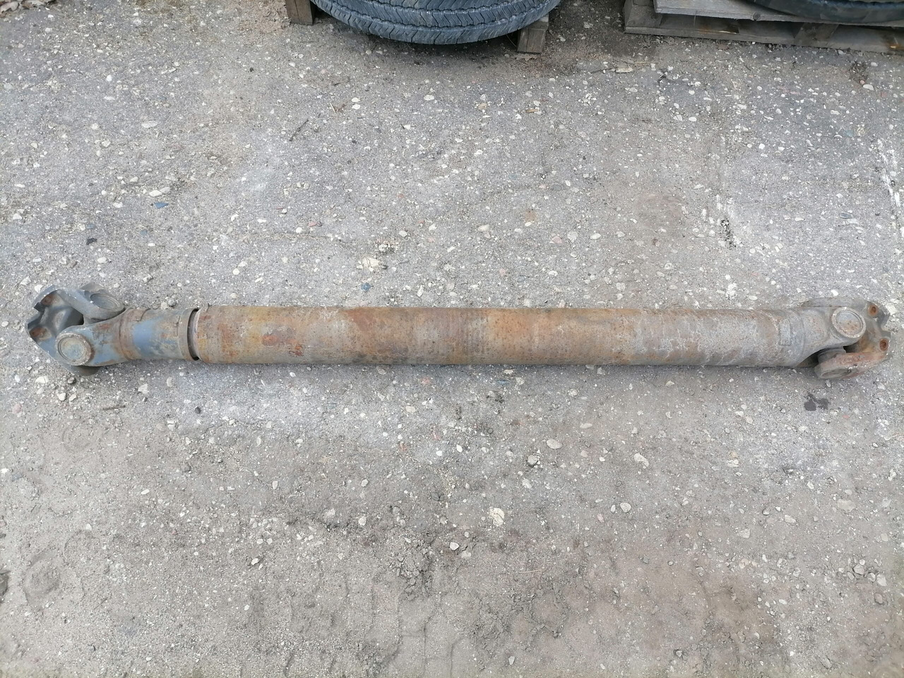Volvo Propeller shaft 1068161 - Kardansko vratilo za Kamion: slika 2 Volvo Propeller shaft 1068161 - Kardansko vratilo za Kamion: slika 2