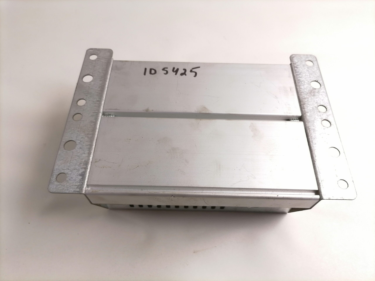 Volvo Radio Memory Backup 20455097 - Upravljačka jedinica za Kamion: slika 5 Volvo Radio Memory Backup 20455097 - Upravljačka jedinica za Kamion: slika 5