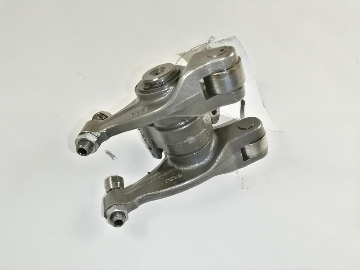 Volvo Set of rockers with shaft 21796360 - Univerzalni deo za Kamion: slika 4 Volvo Set of rockers with shaft 21796360 - Univerzalni deo za Kamion: slika 4