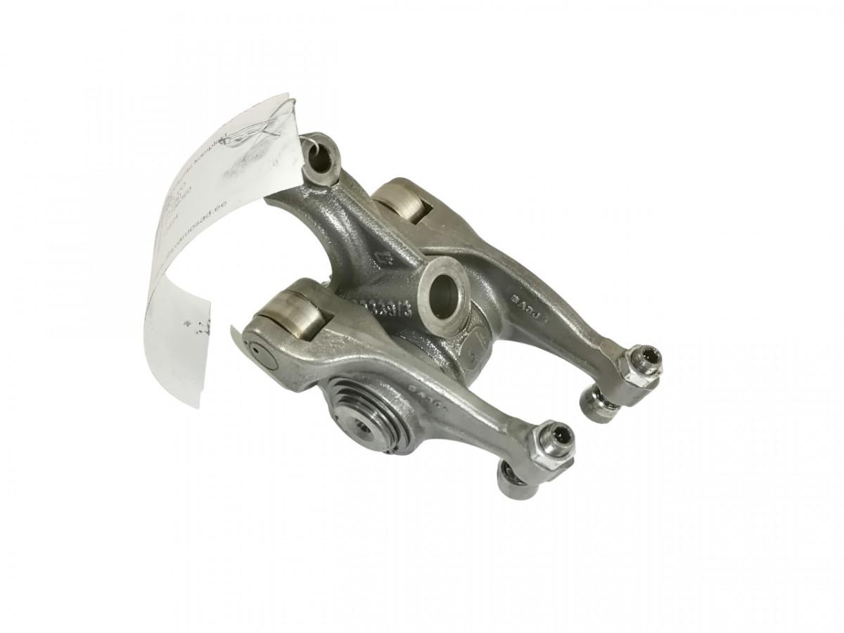 Volvo Set of rockers with shaft 21796360 - Univerzalni deo za Kamion: slika 1 Volvo Set of rockers with shaft 21796360 - Univerzalni deo za Kamion: slika 1