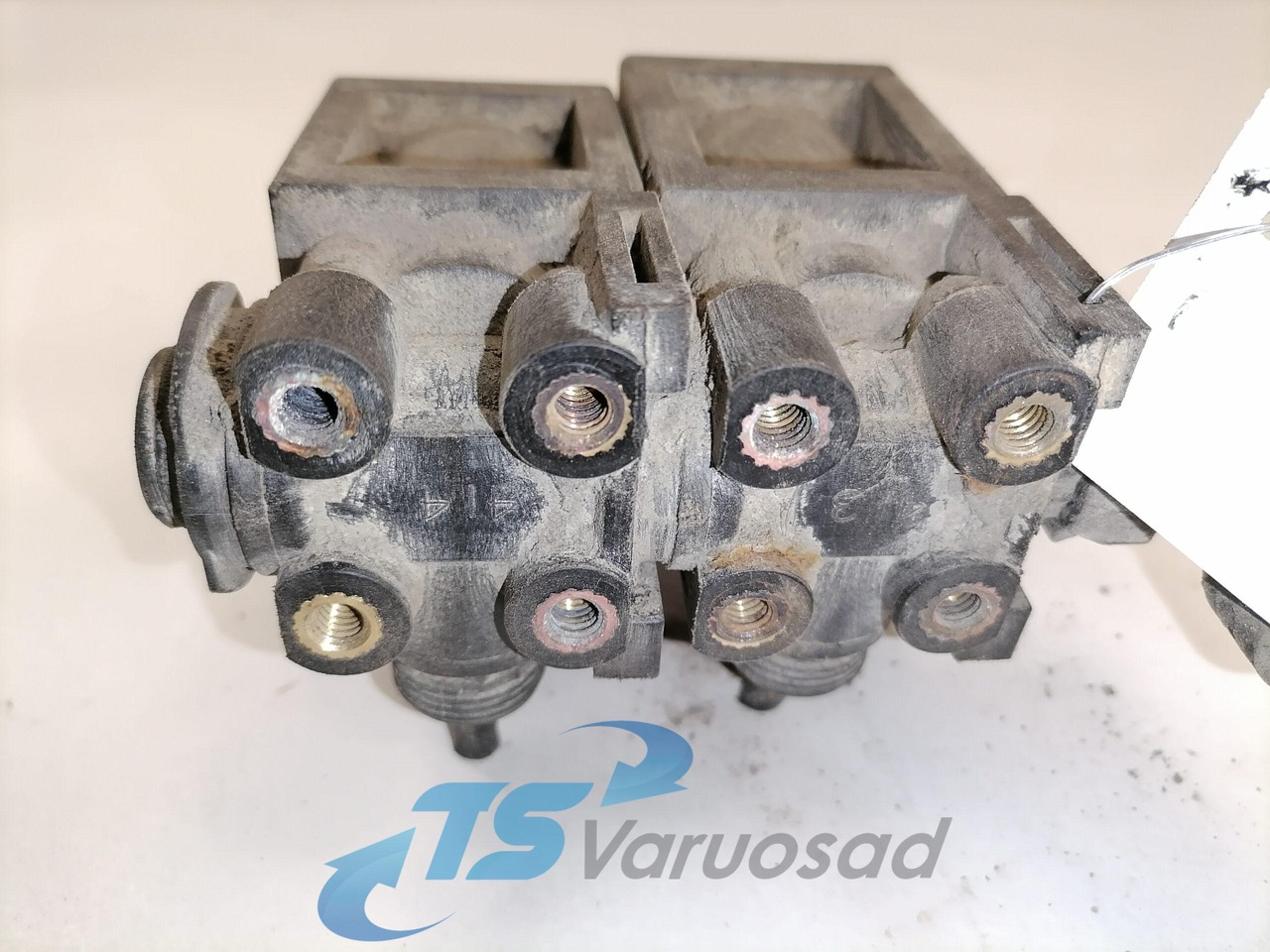 Volvo Solenoid valve 21472978 - Kočioni ventil za Kamion: slika 2 Volvo Solenoid valve 21472978 - Kočioni ventil za Kamion: slika 2