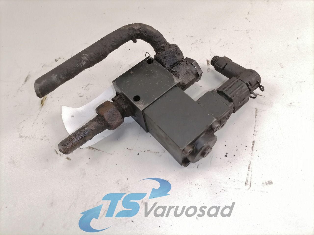 Volvo Solenoid valve ZFLS0501211755 - Kočioni ventil za Kamion: slika 2 Volvo Solenoid valve ZFLS0501211755 - Kočioni ventil za Kamion: slika 2
