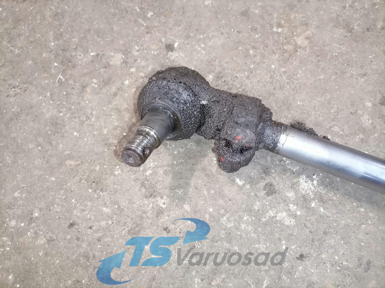 Volvo Steerind sylinder 3987646 - Upravljački sistem za Kamion: slika 4 Volvo Steerind sylinder 3987646 - Upravljački sistem za Kamion: slika 4