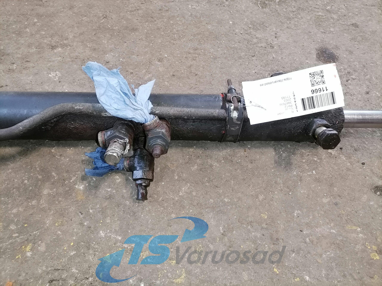 Volvo Steerind sylinder 3987646 - Upravljački sistem za Kamion: slika 2 Volvo Steerind sylinder 3987646 - Upravljački sistem za Kamion: slika 2