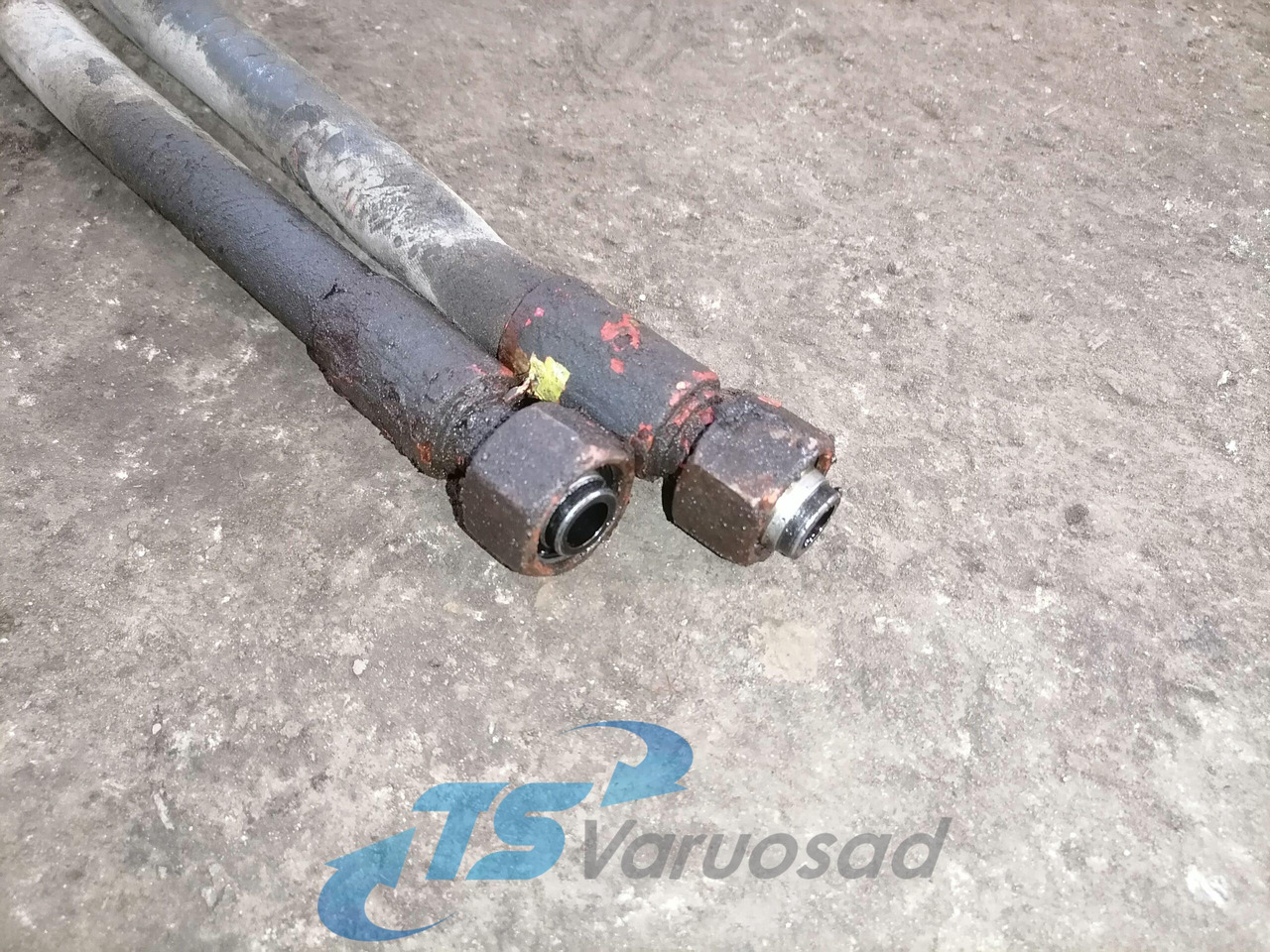 Volvo Steerind sylinder 3987647 - Upravljački sistem za Kamion: slika 2 Volvo Steerind sylinder 3987647 - Upravljački sistem za Kamion: slika 2