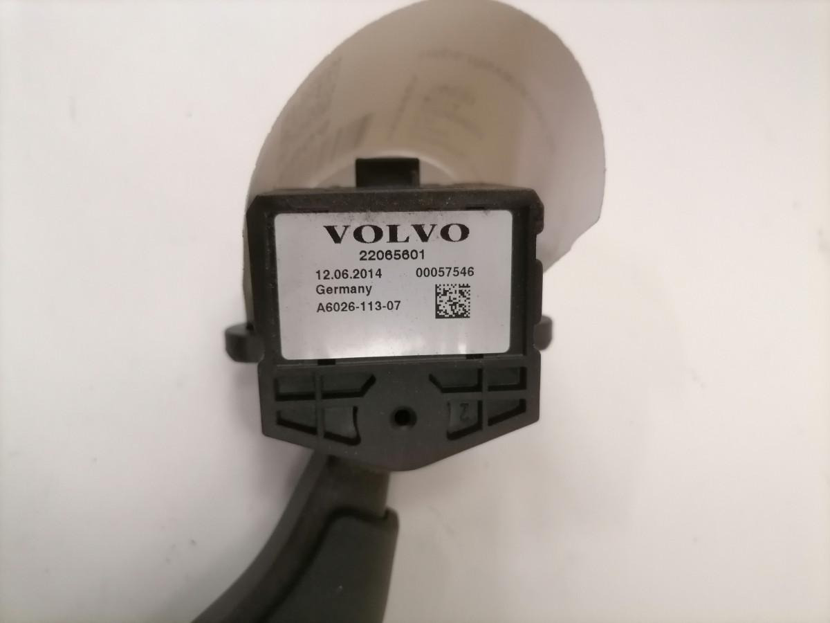 Volvo Switch, exhaust brake 22065601 - Električni sistem za Kamion: slika 4 Volvo Switch, exhaust brake 22065601 - Električni sistem za Kamion: slika 4