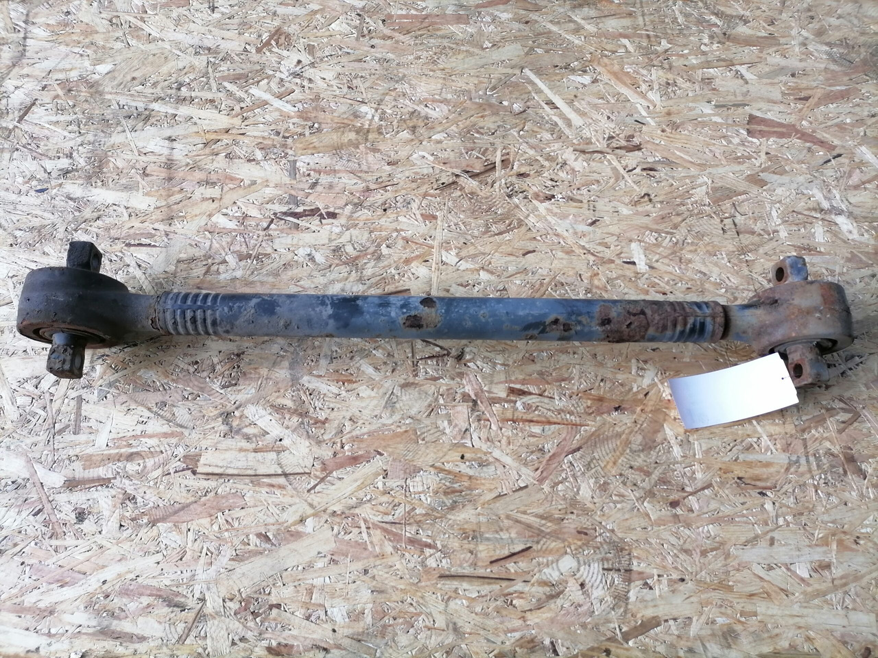 Volvo Torque rod 20410053 - Osovina i delovi za Kamion: slika 2 Volvo Torque rod 20410053 - Osovina i delovi za Kamion: slika 2