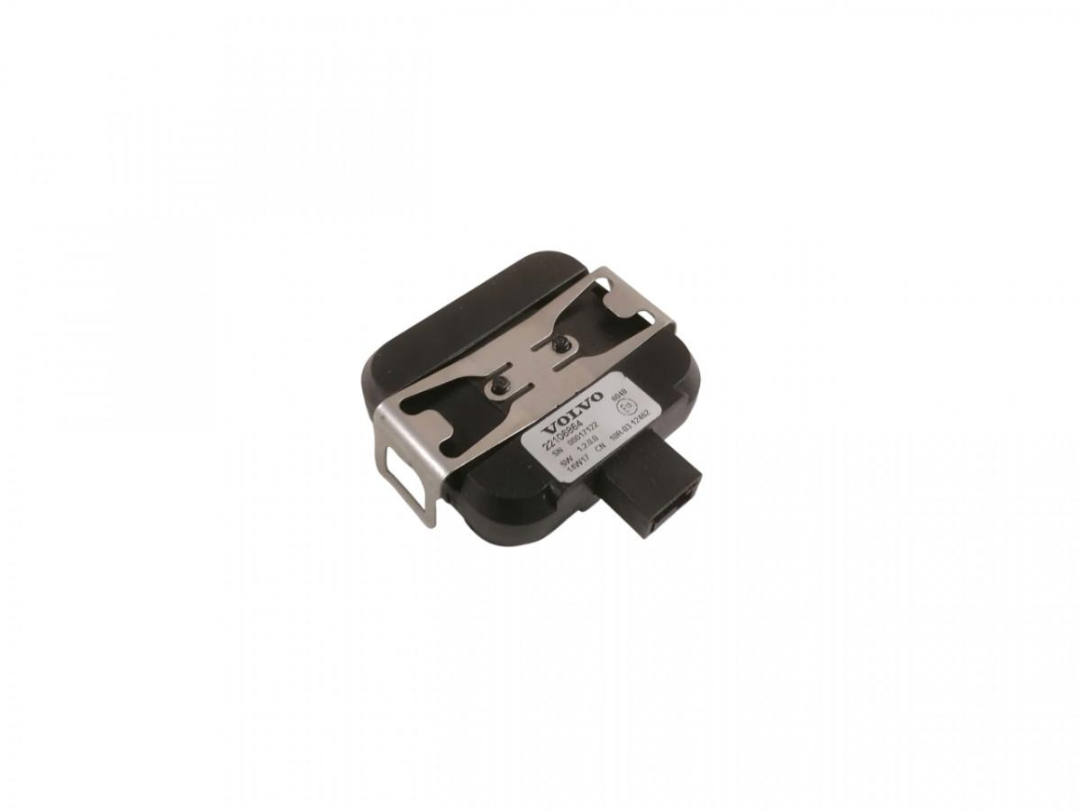 Volvo Vihmasensor 22106864 - Upravljačka jedinica za Kamion: slika 1 Volvo Vihmasensor 22106864 - Upravljačka jedinica za Kamion: slika 1