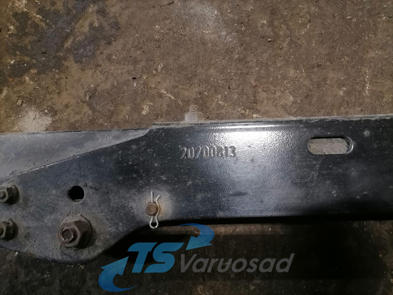 Volvo Volvo raami kronstein, küljespoileri kandur 20493922 - Ram/ Šasija za Kamion: slika 4 Volvo Volvo raami kronstein, küljespoileri kandur 20493922 - Ram/ Šasija za Kamion: slika 4