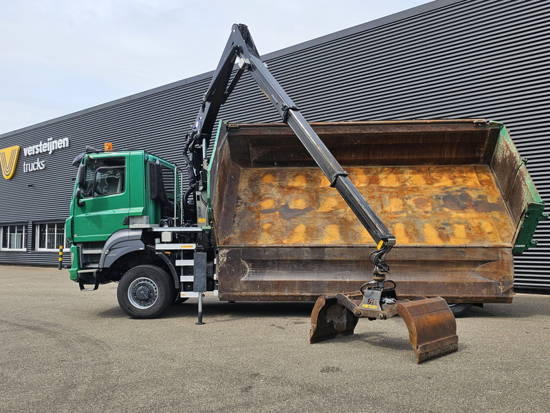 DAF TATRA 6X6 / T158/II / 2 SIDE TIPPER - HMF Z CRANE - Istovarivač, Kamion sa dizalicom: slika 3 DAF TATRA 6X6 / T158/II / 2 SIDE TIPPER - HMF Z CRANE - Istovarivač, Kamion sa dizalicom: slika 3