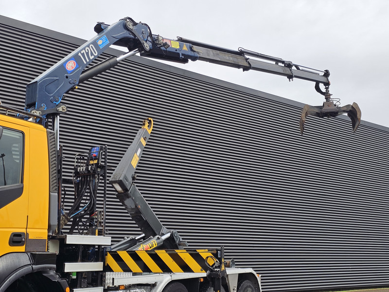 Iveco TRAKKER 380 8X6 / EURO 6 / CRANE + HOOKLIFT - Kamion sa hidrauličnom kukom, Kamion sa dizalicom: slika 2 Iveco TRAKKER 380 8X6 / EURO 6 / CRANE + HOOKLIFT - Kamion sa hidrauličnom kukom, Kamion sa dizalicom: slika 2