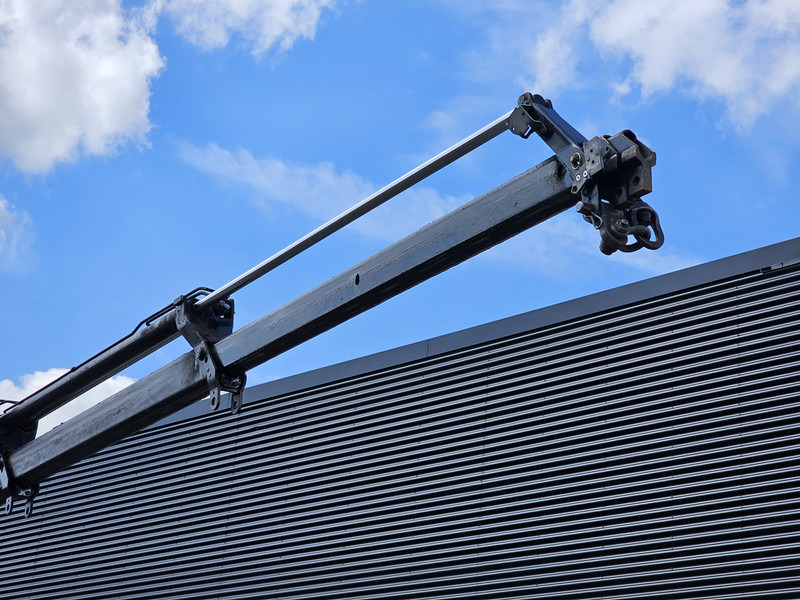 MAN TGX 35.480 8x4-4 / HMF 85 t/m + JIB / WINCH - Kamion sa tovarnim sandukom, Kamion sa dizalicom: slika 4 MAN TGX 35.480 8x4-4 / HMF 85 t/m + JIB / WINCH - Kamion sa tovarnim sandukom, Kamion sa dizalicom: slika 4