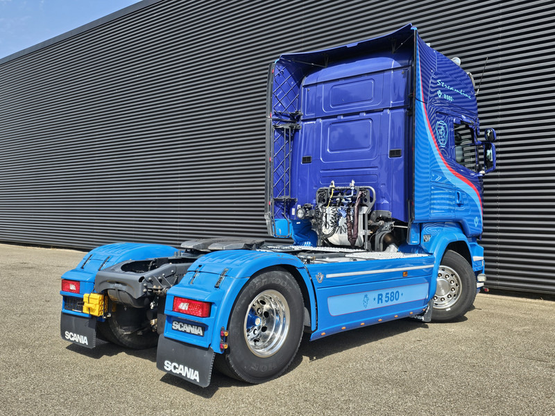 Scania R580 V8 / 4x2 / FULL AIR / 2 TANKS / PTO - Tegljač: slika 2 Scania R580 V8 / 4x2 / FULL AIR / 2 TANKS / PTO - Tegljač: slika 2
