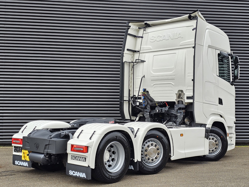 Scania S460 / 6x2/4 / FULL AIR / RETARDER / PUSHER / 2 x PTO - Tegljač: slika 4 Scania S460 / 6x2/4 / FULL AIR / RETARDER / PUSHER / 2 x PTO - Tegljač: slika 4