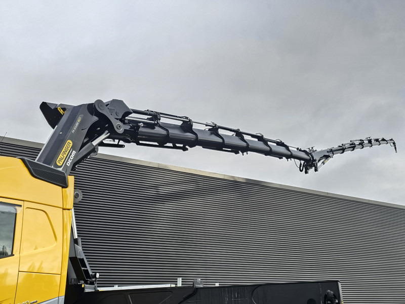 Volvo FH 540 8x4 / PALFINGER 165 TEC 7 + PJ300 / WINCH - Kamion sa dizalicom: slika 2 Volvo FH 540 8x4 / PALFINGER 165 TEC 7 + PJ300 / WINCH - Kamion sa dizalicom: slika 2