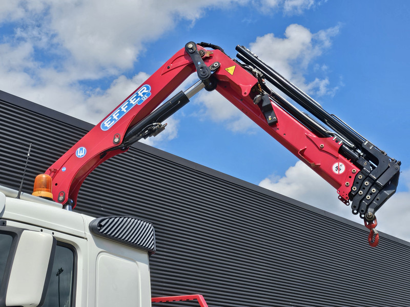 Volvo FM 330 4x2 / EFFER 12.5 t/m CRANE / KRAN - Kamion sa tovarnim sandukom, Kamion sa dizalicom: slika 5 Volvo FM 330 4x2 / EFFER 12.5 t/m CRANE / KRAN - Kamion sa tovarnim sandukom, Kamion sa dizalicom: slika 5