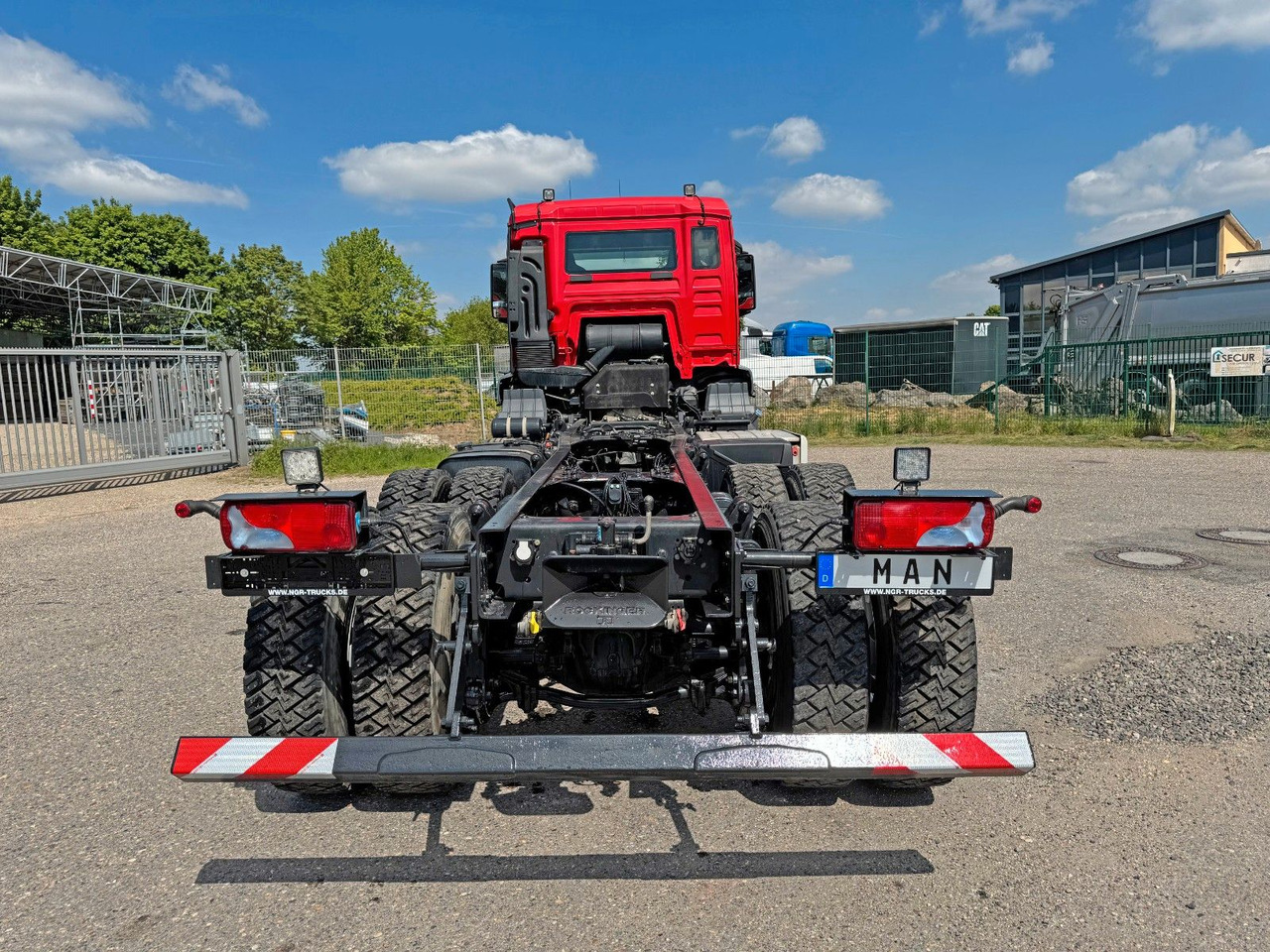 Istovarivač MAN 35.470 8X4 Kipperfahrgestell Reifen 12 X NEU Top: slika 17 Istovarivač MAN 35.470 8X4 Kipperfahrgestell Reifen 12 X NEU Top: slika 17