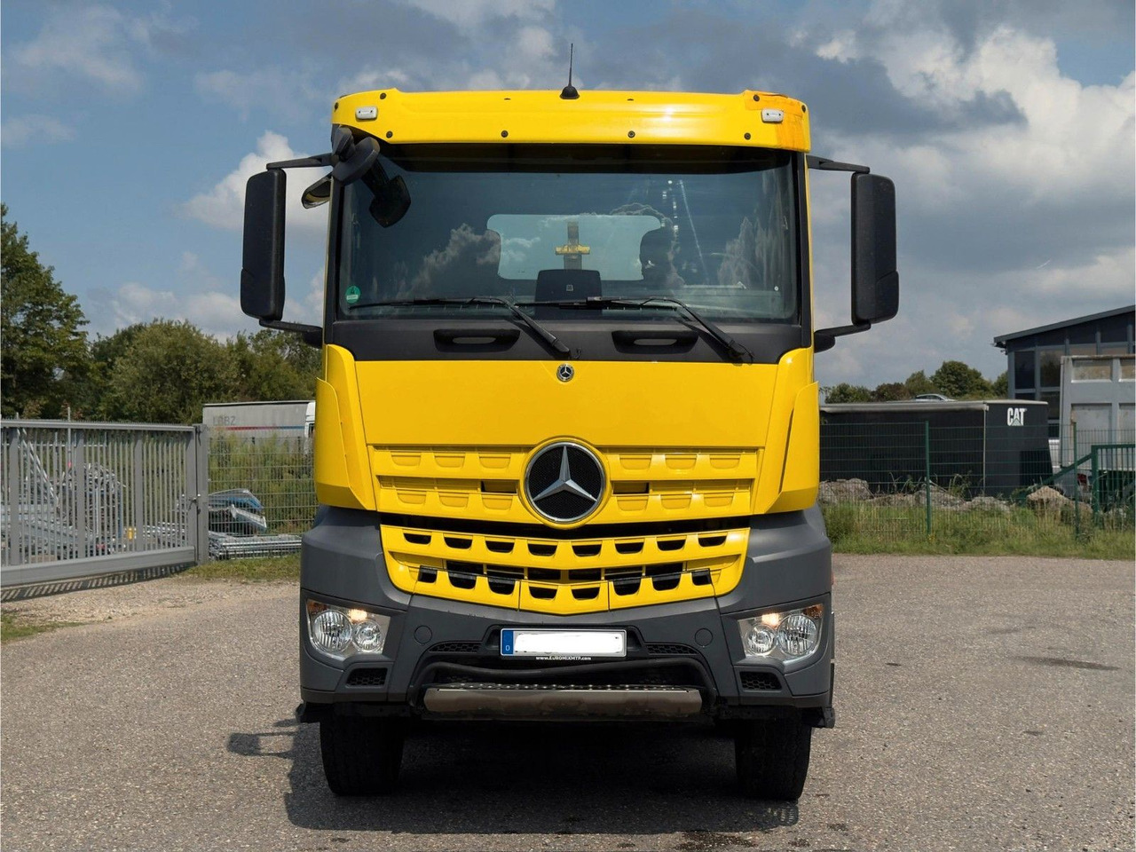 Mercedes-Benz 3542 8x4 Fahrgestell / Chassis - Kamion sa golom šasijom i zatvorenom kabinom: slika 3 Mercedes-Benz 3542 8x4 Fahrgestell / Chassis - Kamion sa golom šasijom i zatvorenom kabinom: slika 3