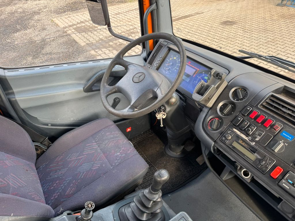 Vazdušna platforma montirana na kamion, Dostavno vozilo Mercedes-Benz 815 4x2 Hubarbeitsbühne Wumag  170 high 17 m: slika 7