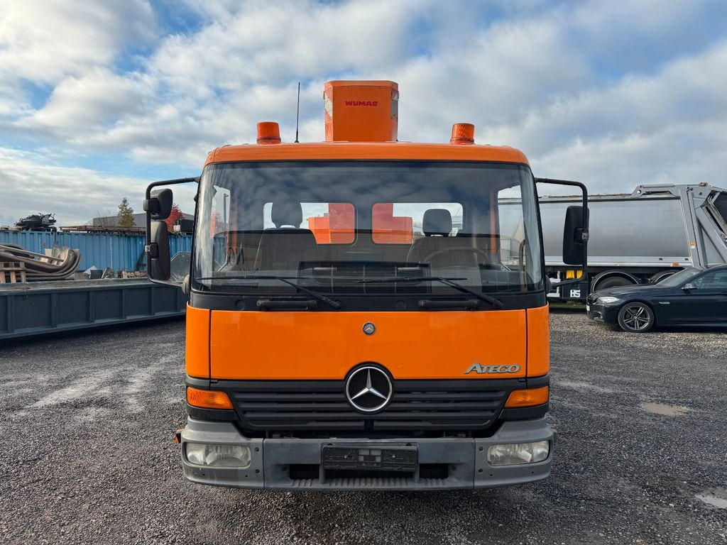 Vazdušna platforma montirana na kamion, Dostavno vozilo Mercedes-Benz 815 4x2 Hubarbeitsbühne Wumag  170 high 17 m: slika 13