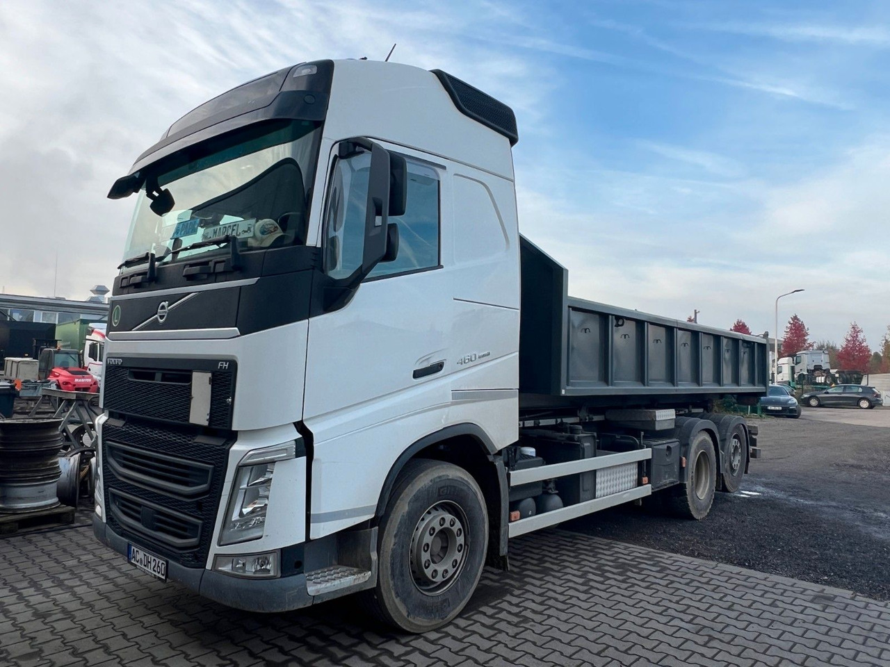Volvo FH 460 6x2 HYVA Haken mit Klimaanlage - Kamion sa hidrauličnom kukom: slika 1 Volvo FH 460 6x2 HYVA Haken mit Klimaanlage - Kamion sa hidrauličnom kukom: slika 1