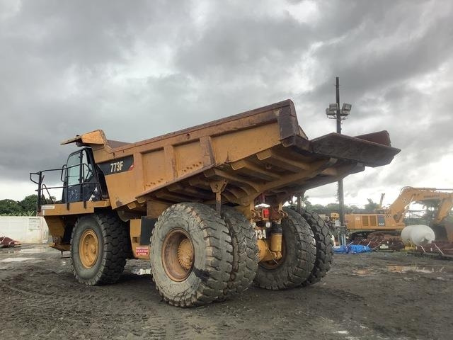 CAT 773F - Kiper sa krutom šasijom/ Kiper za kamen: slika 2 CAT 773F - Kiper sa krutom šasijom/ Kiper za kamen: slika 2
