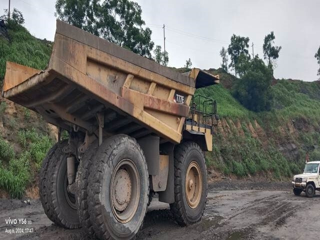 CAT 777E - Kiper sa krutom šasijom/ Kiper za kamen: slika 3 CAT 777E - Kiper sa krutom šasijom/ Kiper za kamen: slika 3