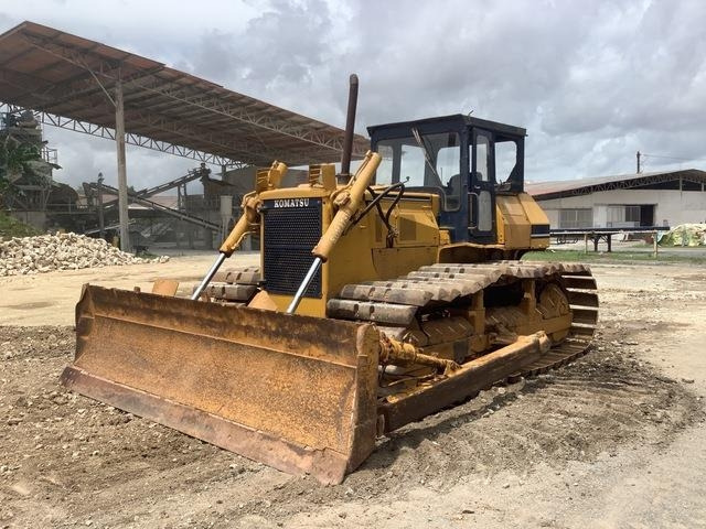Komatsu D60P-11 - Buldožer: slika 1 Komatsu D60P-11 - Buldožer: slika 1