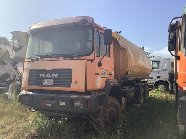 MAN 33.414-V20 - Kamion cisterna: slika 1 MAN 33.414-V20 - Kamion cisterna: slika 1