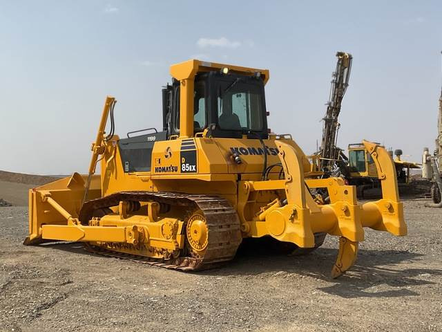 Komatsu D85EX-15 - Buldožer: slika 2 Komatsu D85EX-15 - Buldožer: slika 2