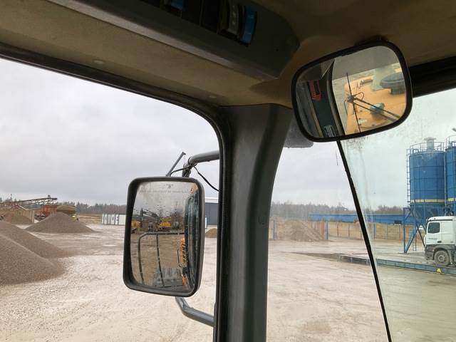 Utovarivač točkaš Hyundai HL770-9: slika 23