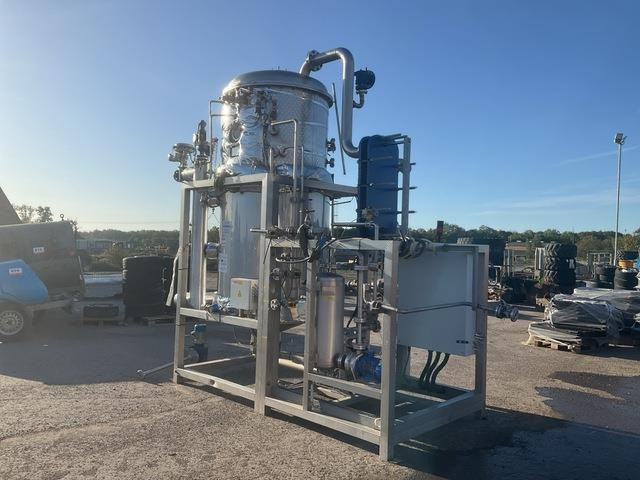 Eco-Techno SRL RF3000C - Rezervoar: slika 2 Eco-Techno SRL RF3000C - Rezervoar: slika 2