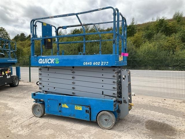 Genie GS4047 - Lift u obliku makaza: slika 2 Genie GS4047 - Lift u obliku makaza: slika 2