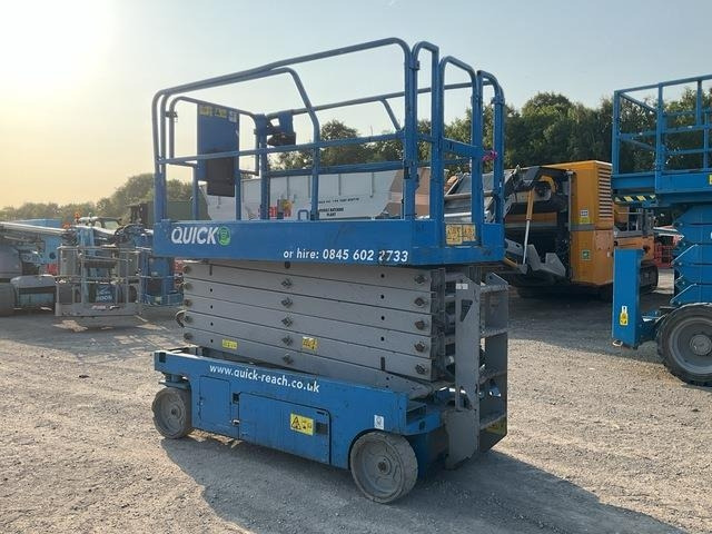 Genie GS4047 - Lift u obliku makaza: slika 4 Genie GS4047 - Lift u obliku makaza: slika 4