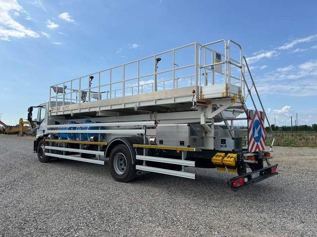 Iveco Eurocargo 180E25 - Vazdušna platforma montirana na kamion, Lift u obliku makaza: slika 2 Iveco Eurocargo 180E25 - Vazdušna platforma montirana na kamion, Lift u obliku makaza: slika 2