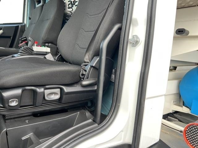 Vazdušna platforma montirana na kamion, Lift u obliku makaza Iveco Eurocargo 180E25: slika 11 Vazdušna platforma montirana na kamion, Lift u obliku makaza Iveco Eurocargo 180E25: slika 11