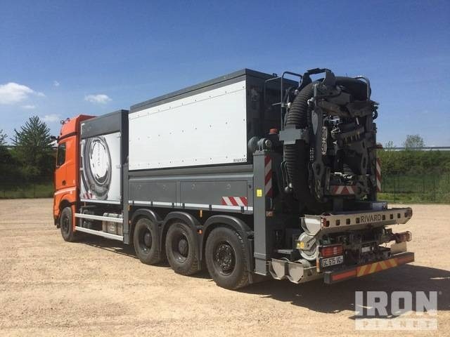 Rivard - Mercedes-Benz EXVAC - Arocs 3253 8x4 - Vakuumska cisterna: slika 4 Rivard - Mercedes-Benz EXVAC - Arocs 3253 8x4 - Vakuumska cisterna: slika 4