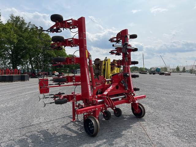 Horsch Transformer 6VF - Oprema za obradu zemljišta: slika 4 Horsch Transformer 6VF - Oprema za obradu zemljišta: slika 4