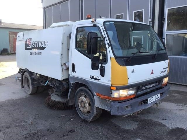 Mitsubishi Canter - Autočistilica: slika 4 Mitsubishi Canter - Autočistilica: slika 4