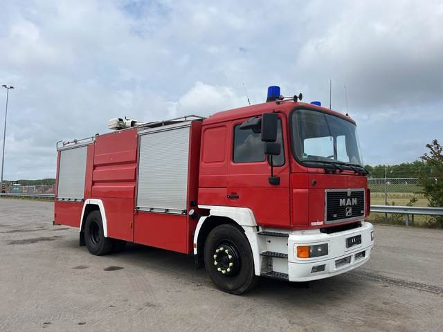 MAN M38 591 - Vatrogasni kamion: slika 4 MAN M38 591 - Vatrogasni kamion: slika 4