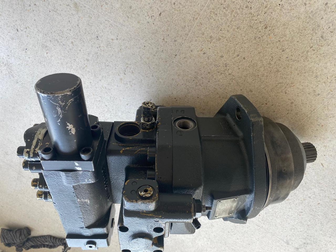 BOSCH / REXROTH A6VE160HD1D/63W-VZL38000B-Y - Hidraulični motor za Građevinska mašina: slika 2 BOSCH / REXROTH A6VE160HD1D/63W-VZL38000B-Y - Hidraulični motor za Građevinska mašina: slika 2