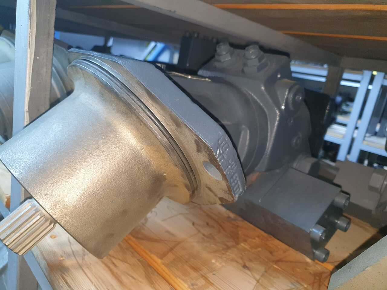 REXROTH R902018486 A2FE107 / 61W - VZL181 - K - Hidraulični motor za Građevinska mašina: slika 1 REXROTH R902018486 A2FE107 / 61W - VZL181 - K - Hidraulični motor za Građevinska mašina: slika 1