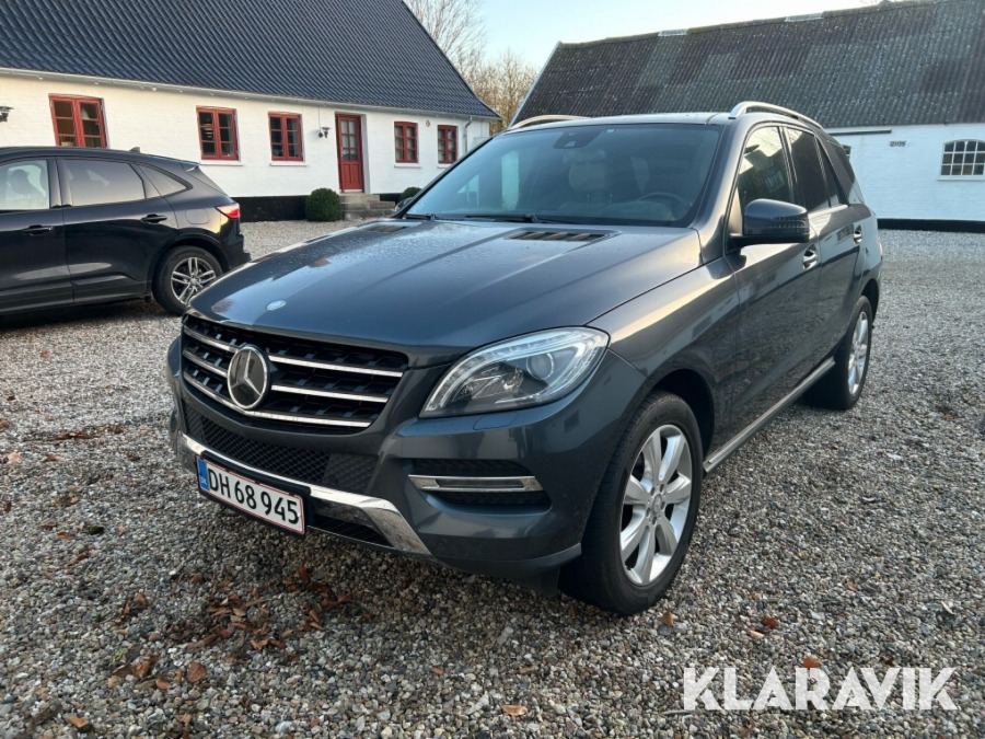 Personbil SUV Mercedes Benz ML350 - SUVSUV: slika 1 Personbil SUV Mercedes Benz ML350 - SUVSUV: slika 1